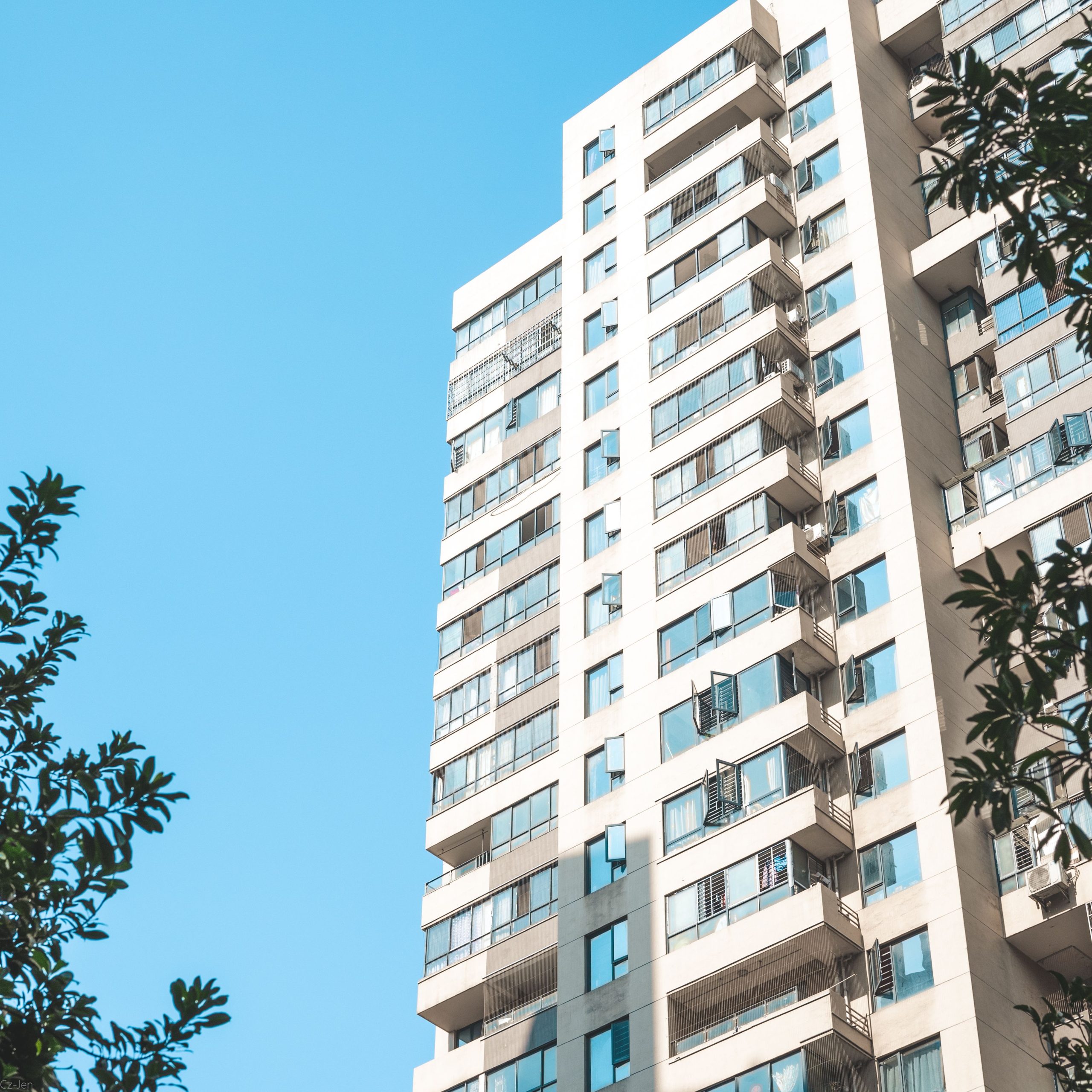 HOA & condo